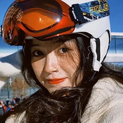 女演员今天依然